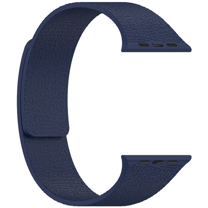 Apple Watch 7 45mm Zore KRD-136 Kabartma Desenli Silikon Kordon