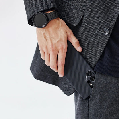 Galaxy S24 Ultra Kılıf M-safe Şarj Özellikli 600D Aramid Fiber Pitaka Ultra-Slim Classic Serisi Black-Grey Twill Kapak