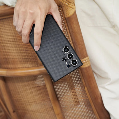 Galaxy S24 Ultra Kılıf M-safe Şarj Özellikli Aramid Fiber 3 Fonksiyon Butonlu Pitaka PinButton Serisi Kapak