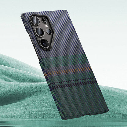 Galaxy S24 Ultra Kılıf M-safe Şarj Özellikli Karbon Fiber Tasarımlı Benks Aurora ArmorAir Kevlar Kapak