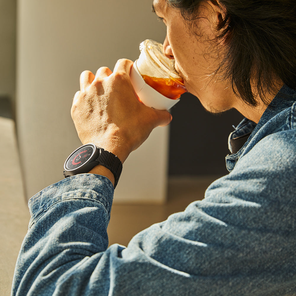 Galaxy Watch 6 44mm Karbon Fiber Pitaka Modern Serisi Black-Grey Twill Kordon