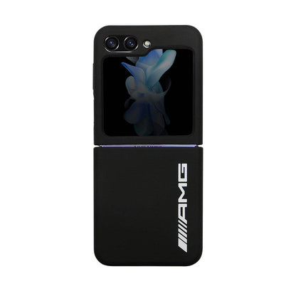 Galaxy Z Flip 5 Kılıf AMG M-safe Şarj Özellikli Büyük Logo Dizayn Orjinal Lisanslı Kapak