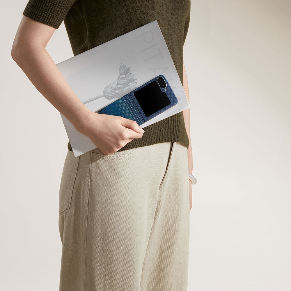 Galaxy Z Flip 6 Kılıf M-safe Şarj Özellikli Aramid Fiber Pitaka Tactile Woven Sunset-Moonrise Serisi Moonrise Kapak