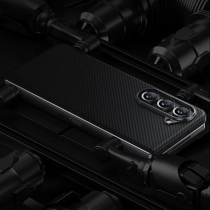 Galaxy Z Fold 5 Kılıf M-safe Özellikli Karbon Fiber Benks Essential 600D Kevlar Kapak
