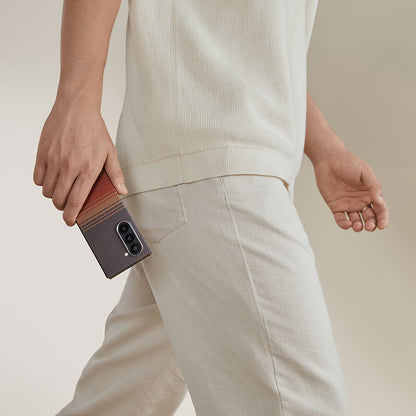 Galaxy Z Fold 6 Kılıf M-safe Şarj Özellikli Aramid Fiber Pitaka Tactile Woven Sunset-Moonrise Serisi Sunset Kapak