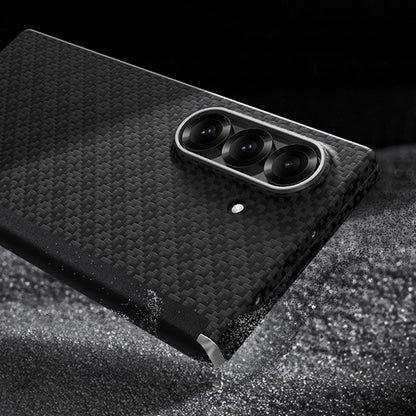 Galaxy Z Fold 7 Kılıf M-Safe Şarj Özellikli Benks ArmorAir ArmorGrid Serisi Kevlar Kapak