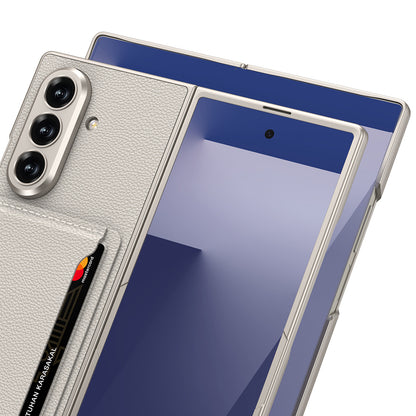 Galaxy Z Fold 7 Suni Deri Arka Yüzey Zore Kartlıklı Kıpta Silikon Kapak