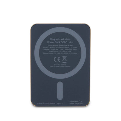 Guess Orjinal Lisanslı M-safe Şarj Özellikli Metal Yazı Logolu Powerbank 5000mAh 15W