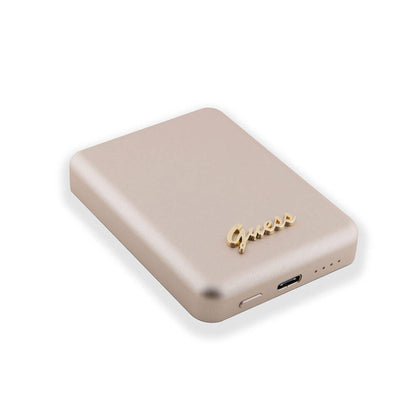 Guess Orjinal Lisanslı M-safe Şarj Özellikli Metal Yazı Logolu Powerbank 5000mAh 15W